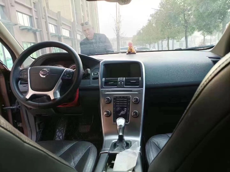 仙桃13年沃爾沃XC604