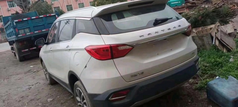 九江18年漢騰汽車X52