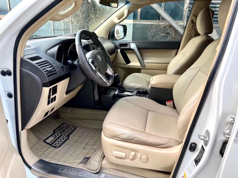 淄博14年丰田普拉多5