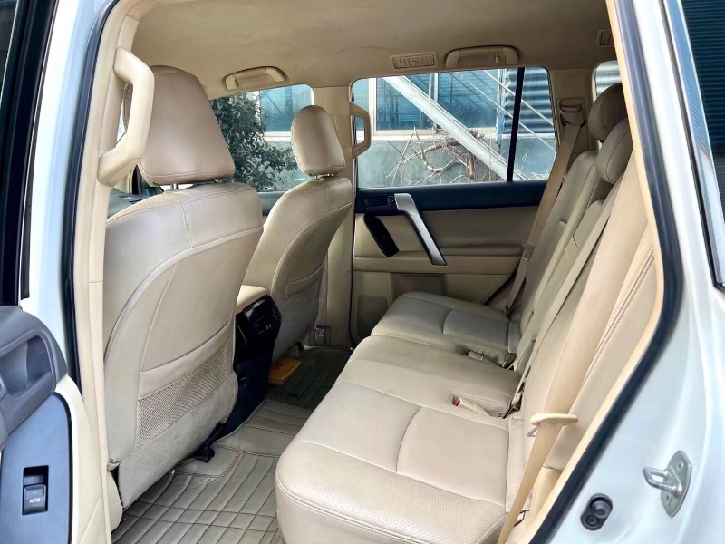 淄博14年丰田普拉多4