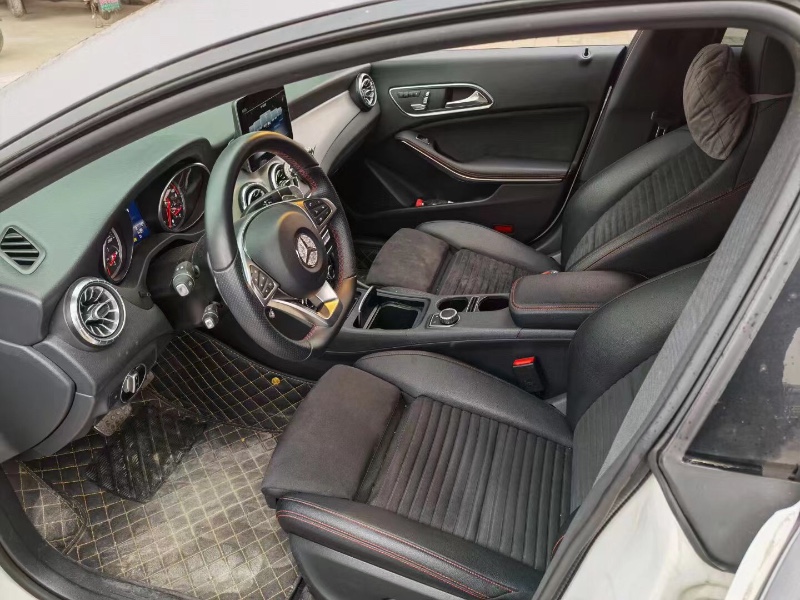 徐州18年奔驰CLA3