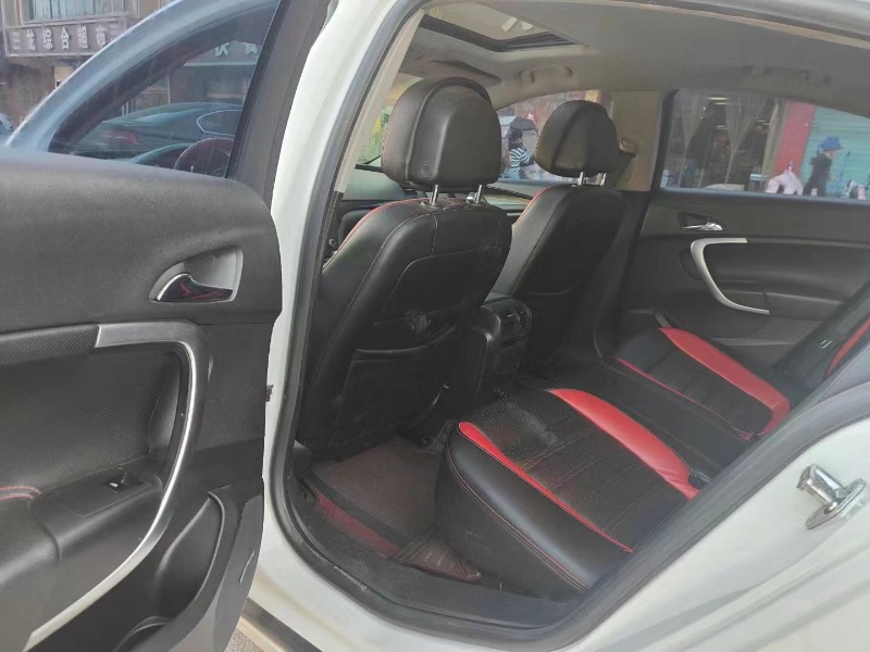 宜春12年别克君威GS3