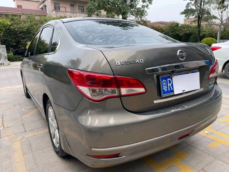中山10年日產軒逸5