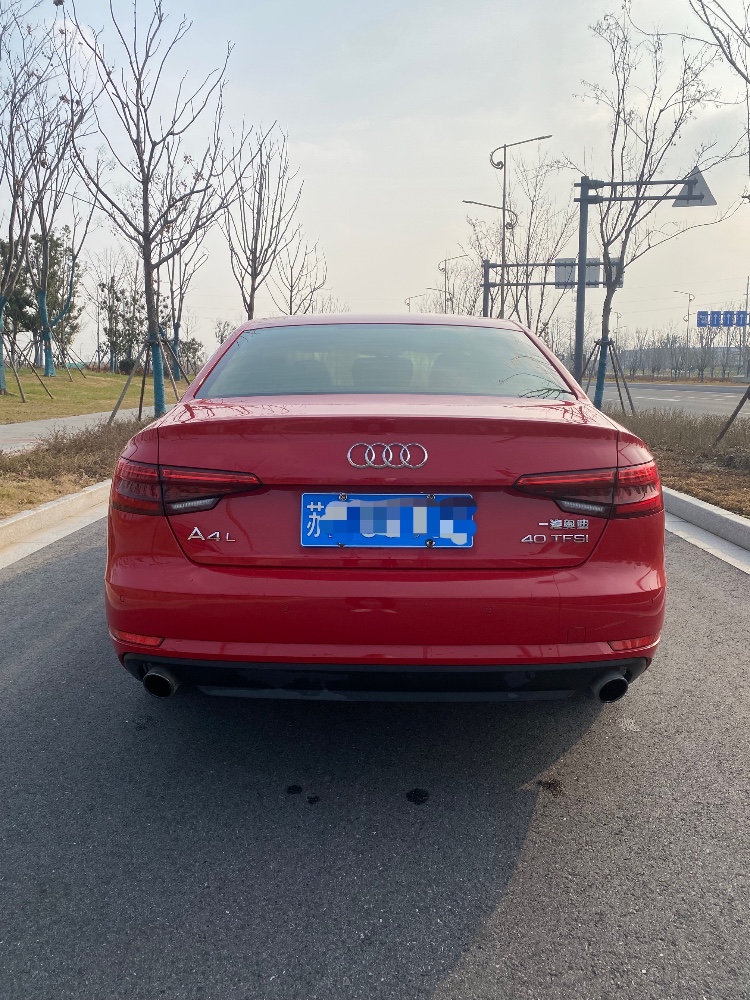 泰州16年奧迪A4L5
