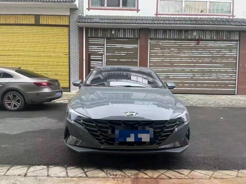 貴陽21年現代伊蘭特1