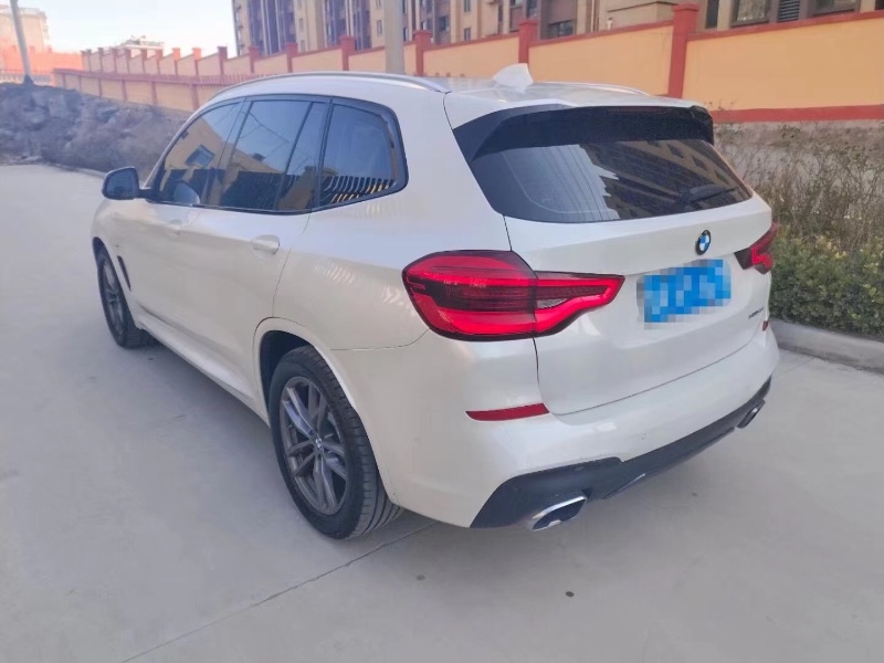 青島19年寶馬X39