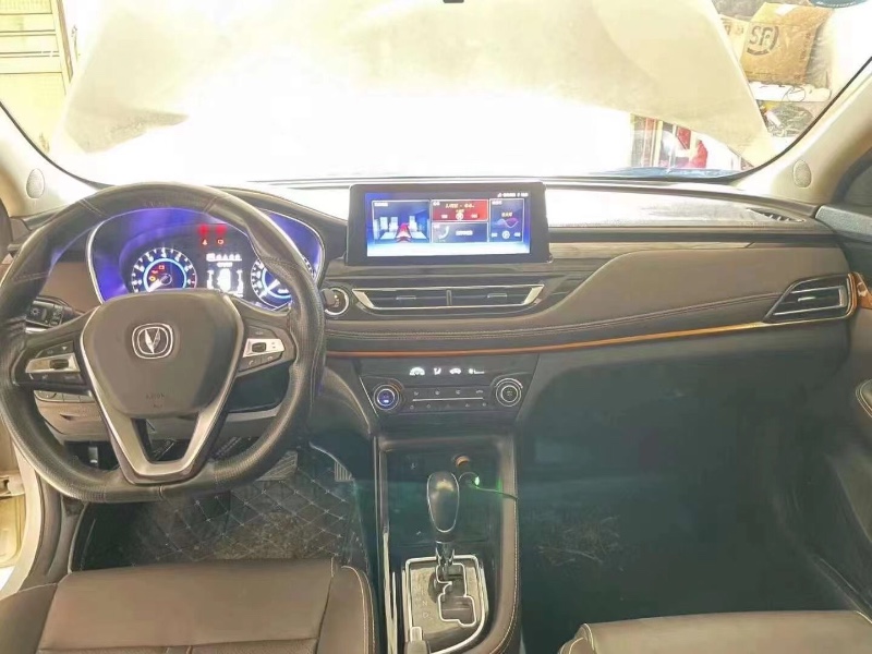 北海18年長安汽車逸動3