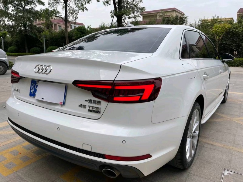 中山18年奧迪A4L6