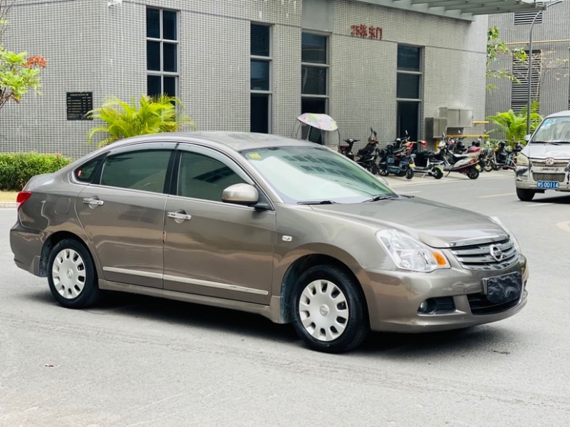 東莞16年日產軒逸8