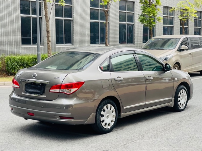 東莞16年日產軒逸1