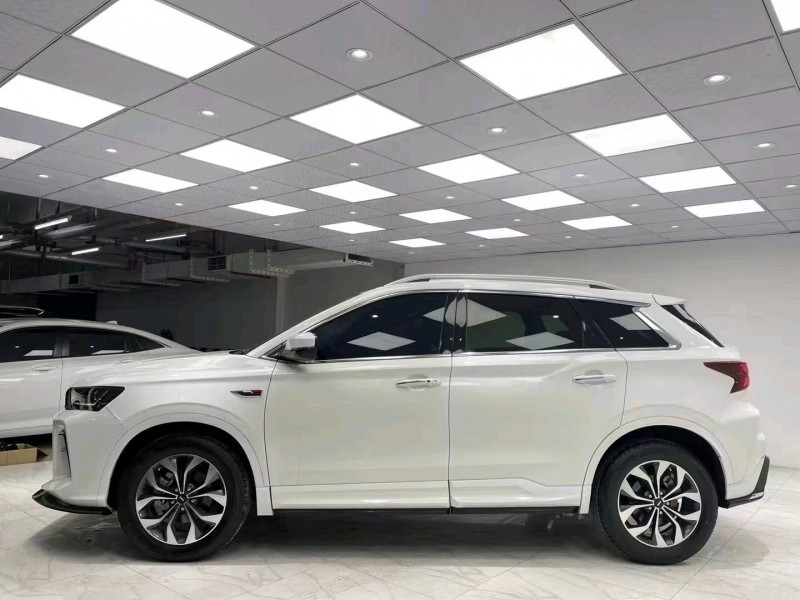 成都20年SWM斯威汽車G013