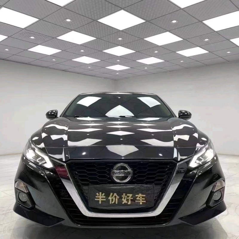 成都19年日產天籟1