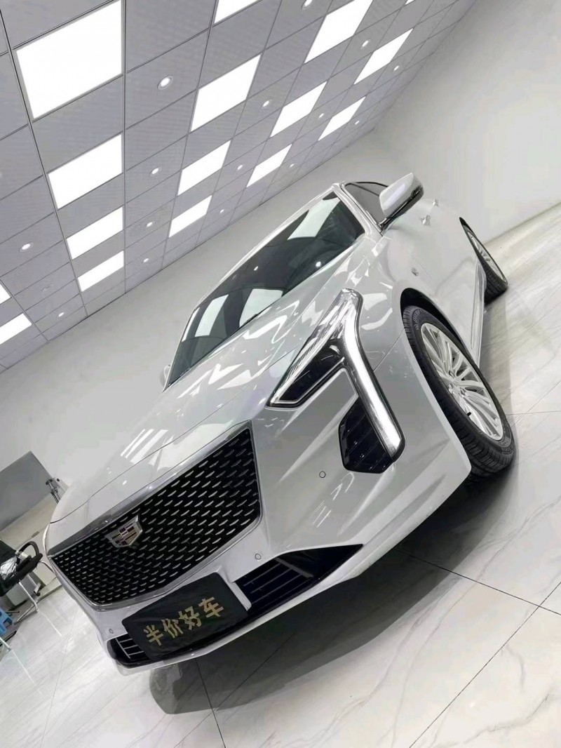 成都19年凱迪拉克CT62