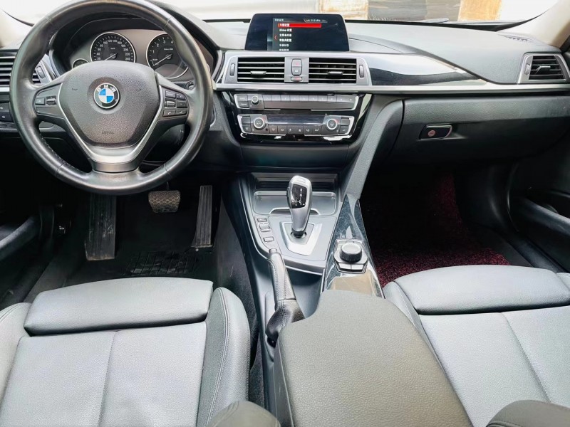 徐州18年宝马3系6