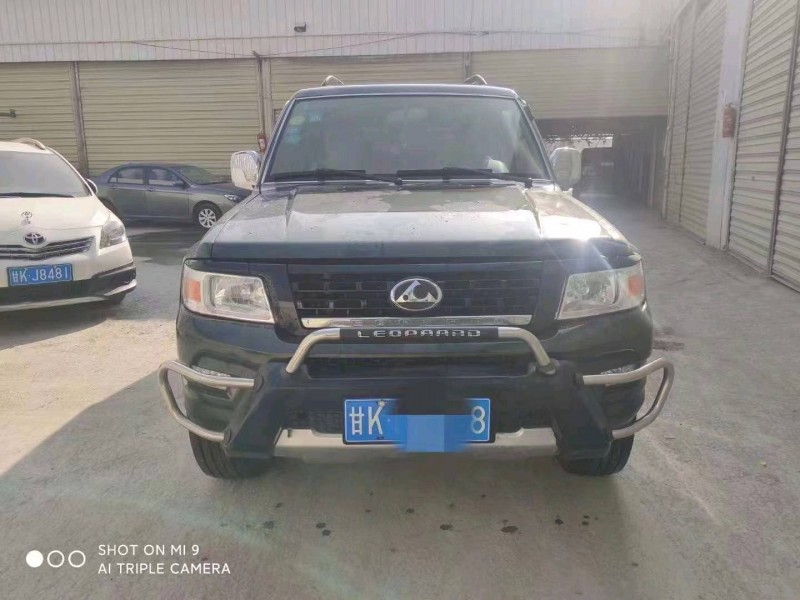 白銀17年獵豹汽車Q61