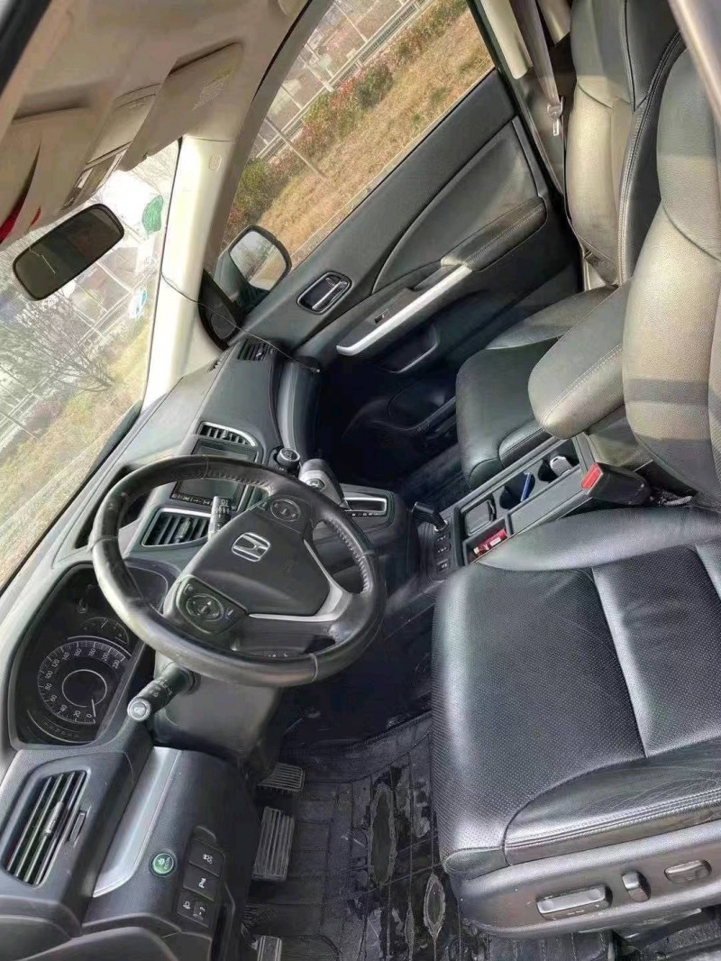 濟寧16年本田CR-V4