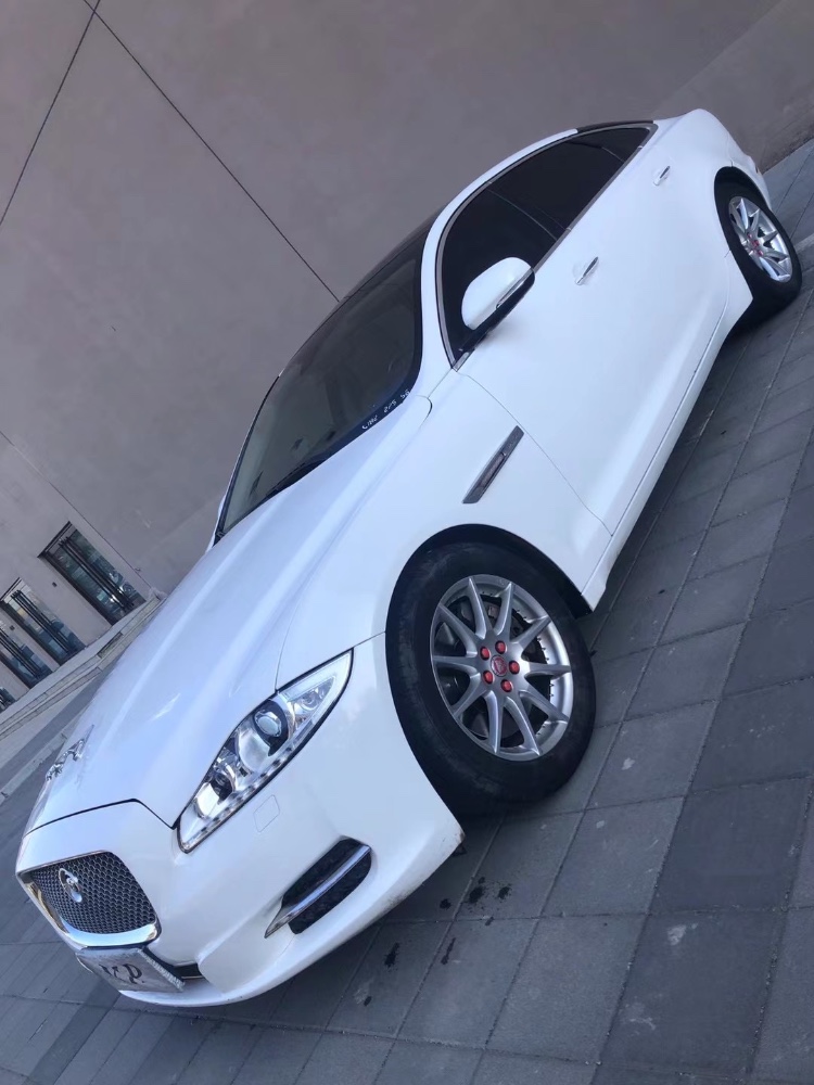 營口13年捷豹XJL5