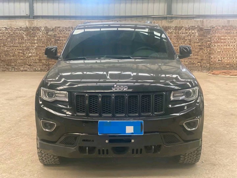 唐山14年Jeep大切諾基1