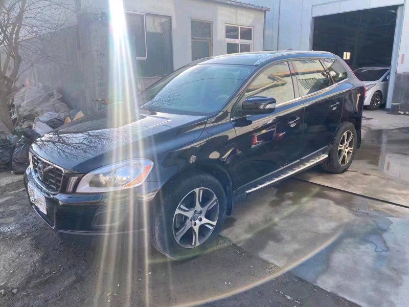 東營12年沃爾沃XC602