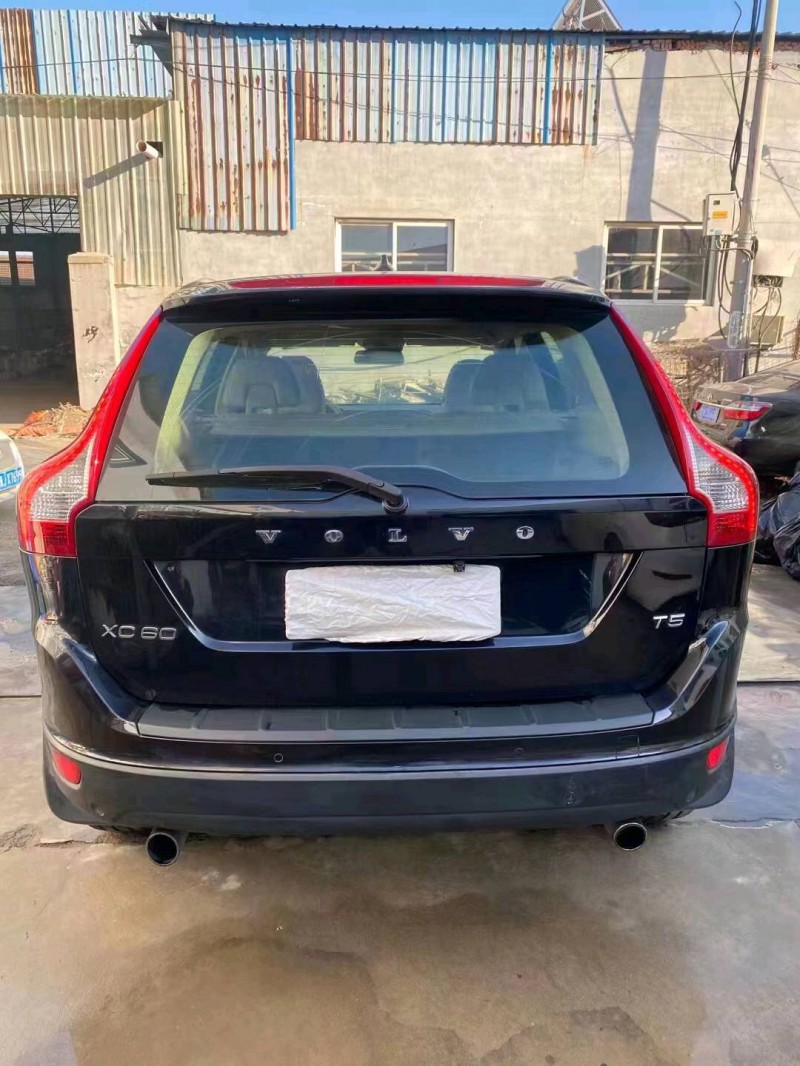 東營12年沃爾沃XC607