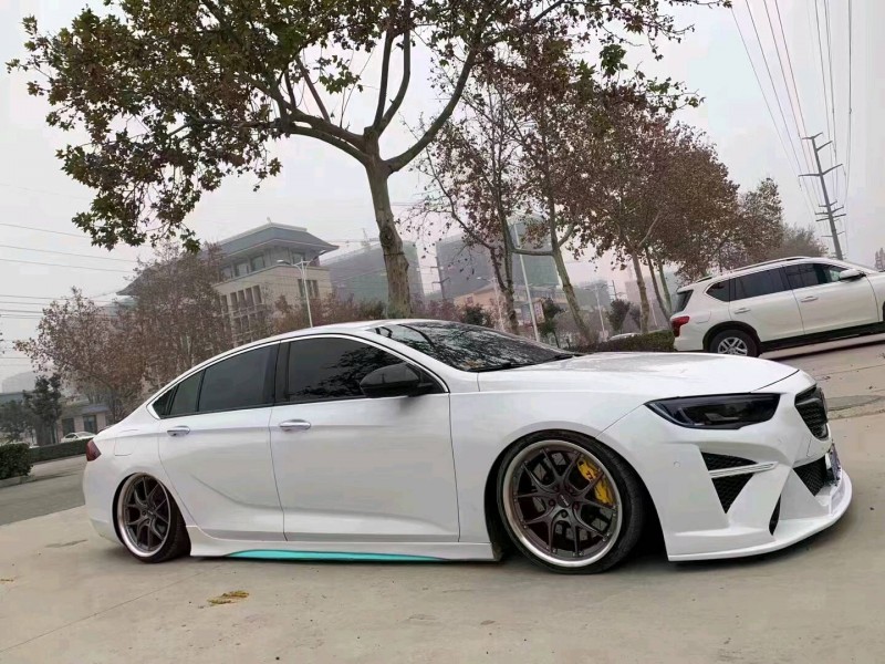 临沂17年别克君威2