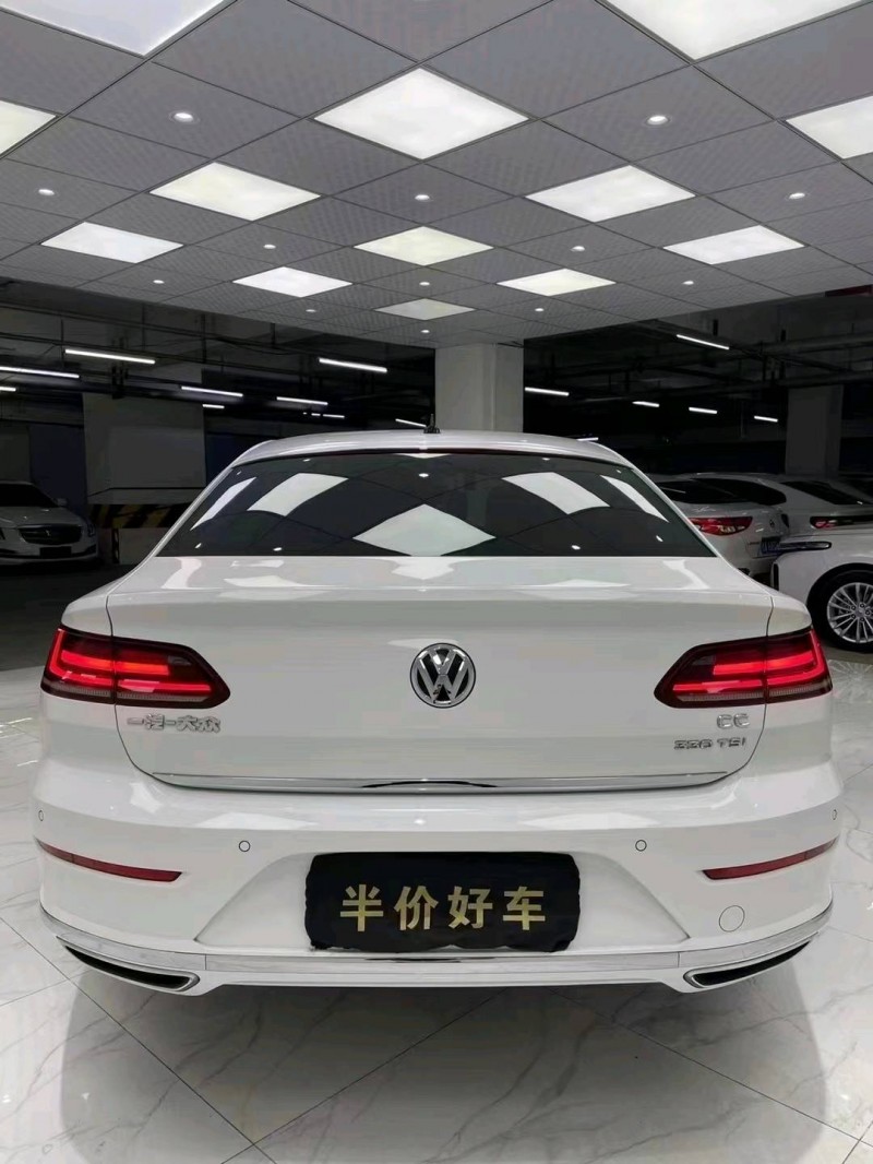 成都20年大眾CC5