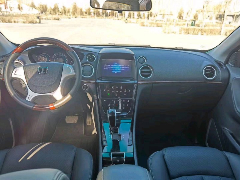 烏海15年納智捷大7 SUV4