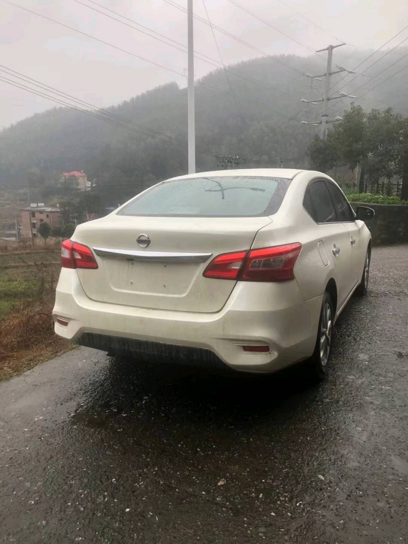 萍鄉17年日產軒逸7
