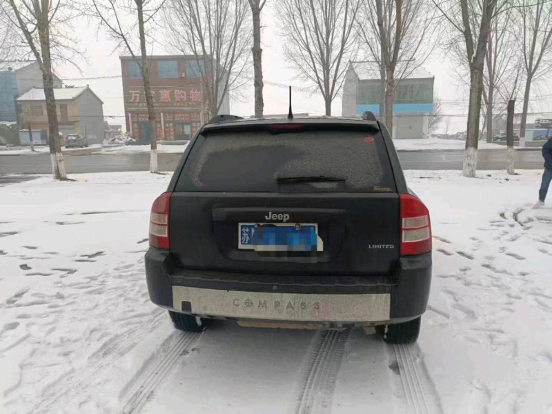 北京11年Jeep指南者8