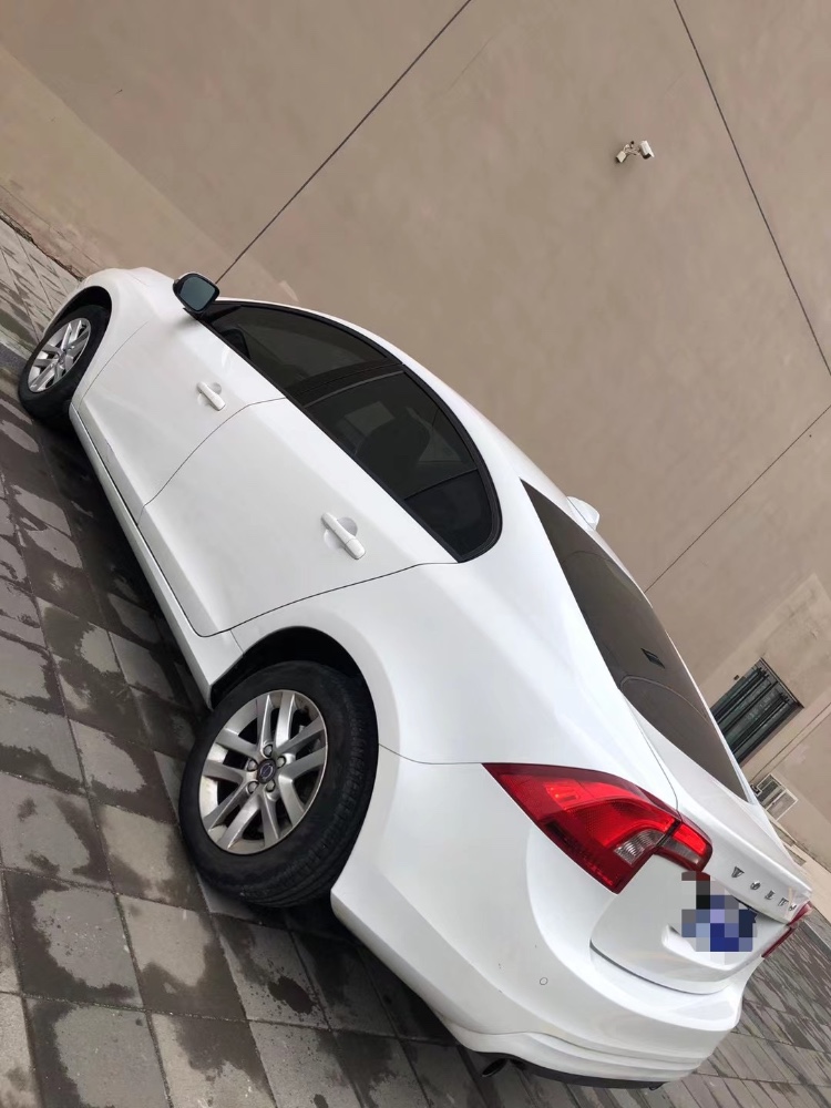 營口16年沃爾沃S60L5