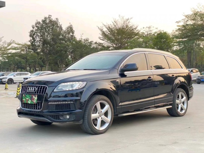 東莞13年奧迪Q75