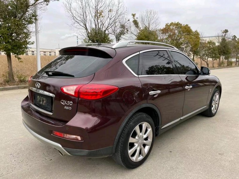 鹽城17年英菲尼迪QX508