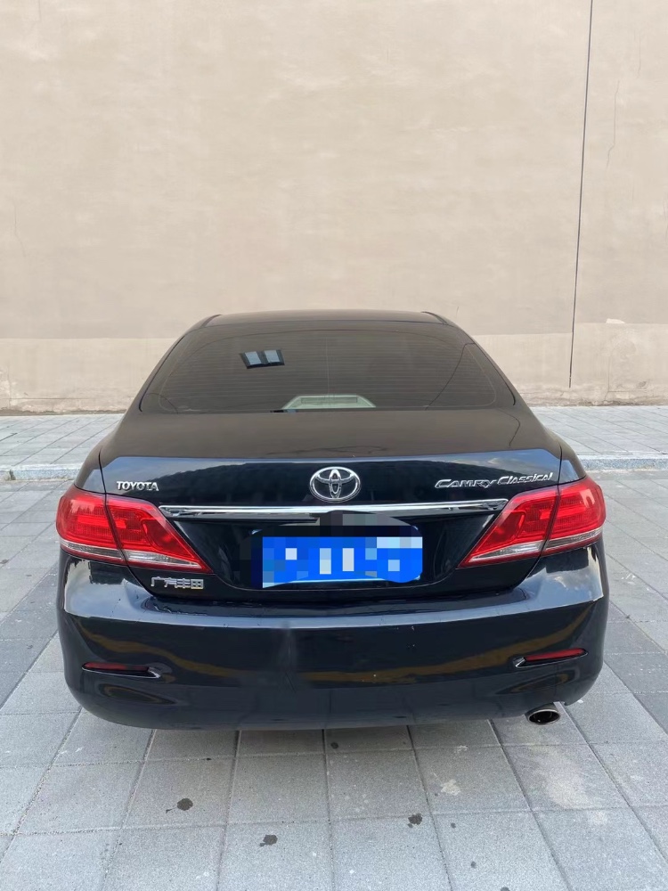 营口12年丰田凯美瑞5