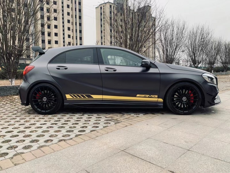 徐州17年奔驰AMG A8