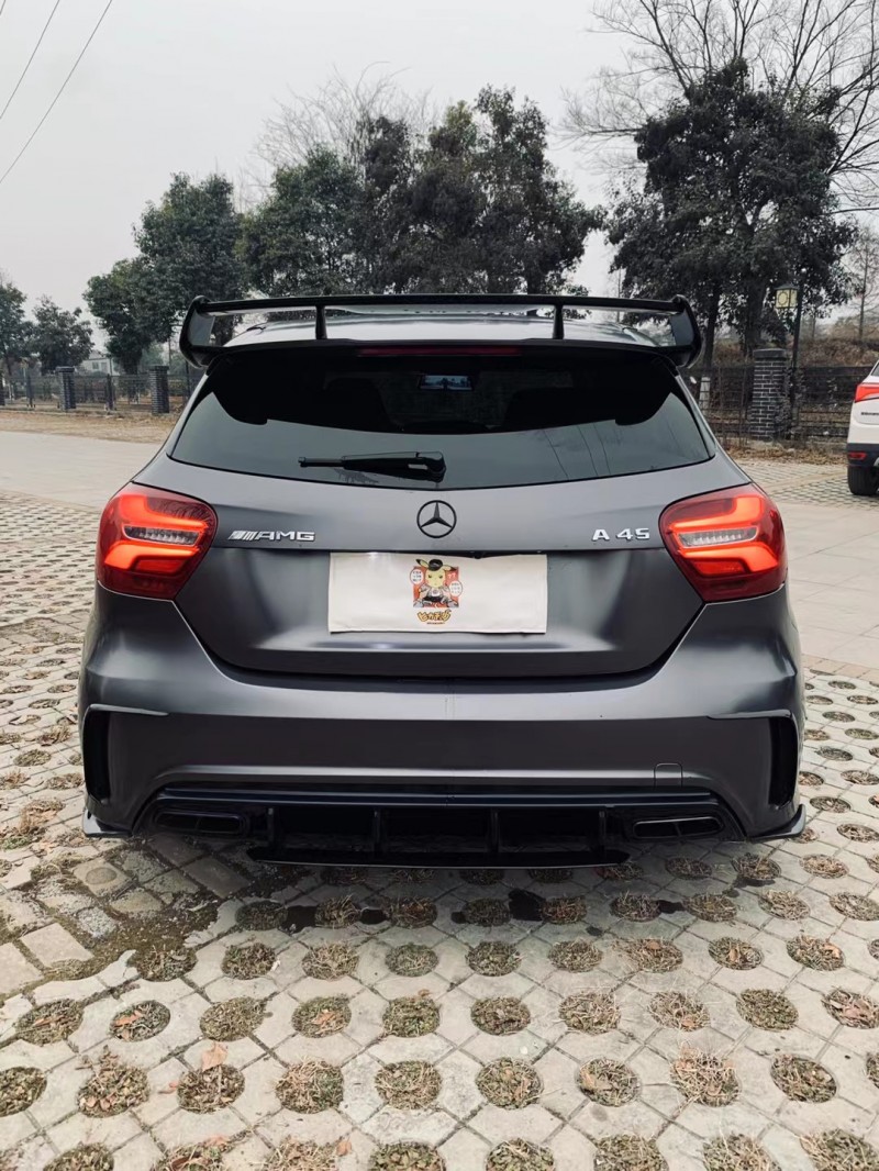 徐州17年奔驰AMG A9