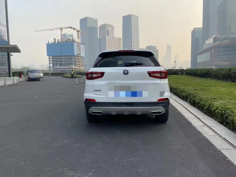 重慶18年長安汽車CS552