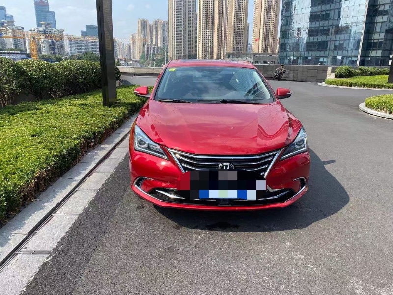 重慶19年長安汽車逸動1