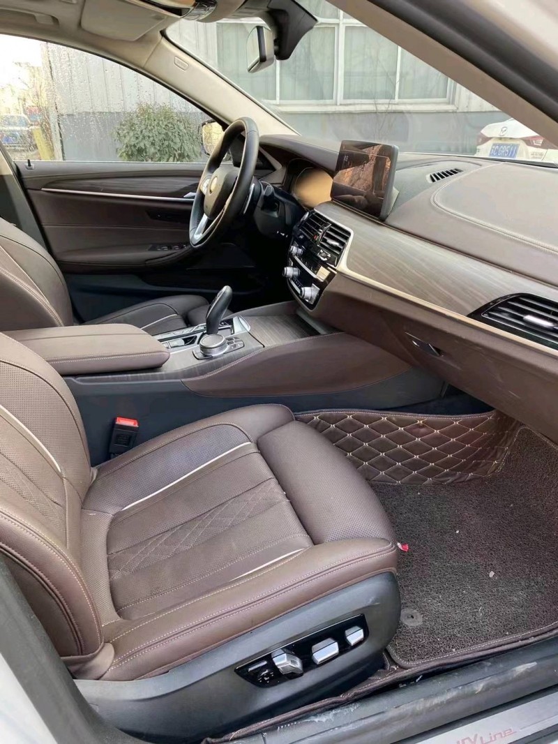 徐州21年宝马5系4