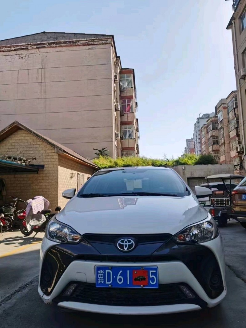 滄州20年豐田YARiS L 致炫1