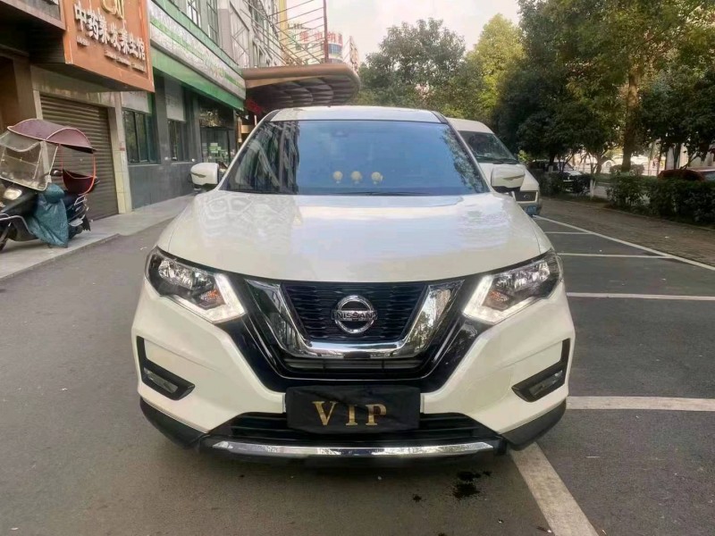 北京20年日產奇駿1
