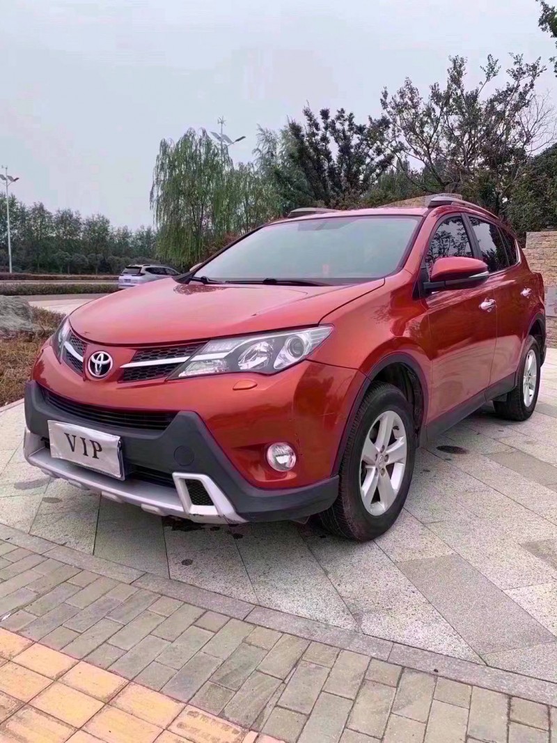 枣庄14年丰田RAV42