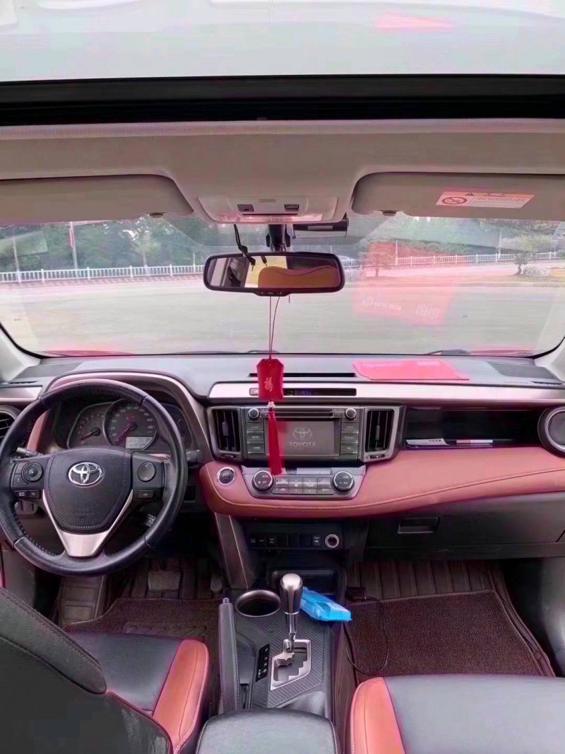 枣庄14年丰田RAV46