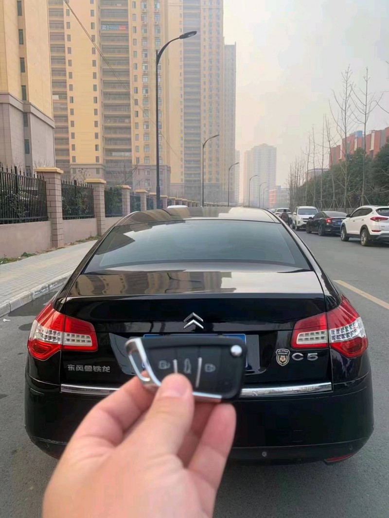 合肥13年雪鐵龍C58