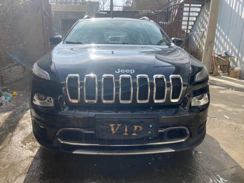 蘭州16年Jeep自由光9