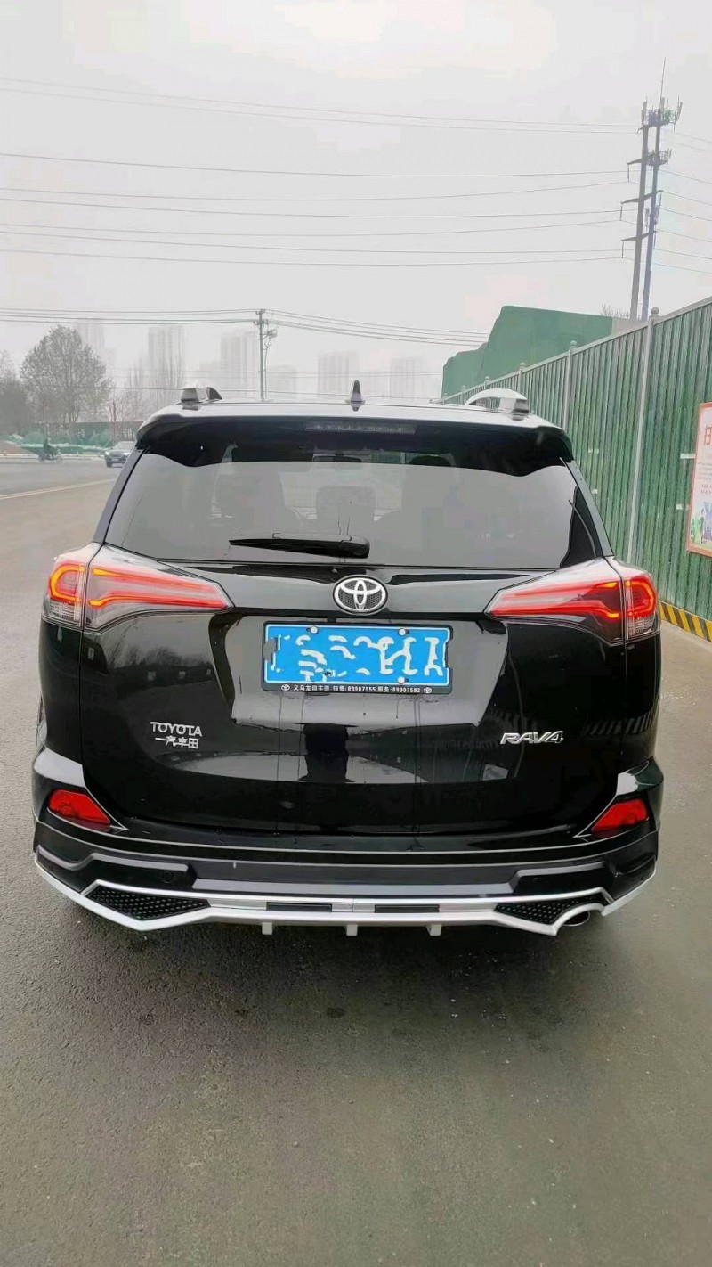 唐山17年豐田RAV4榮放7