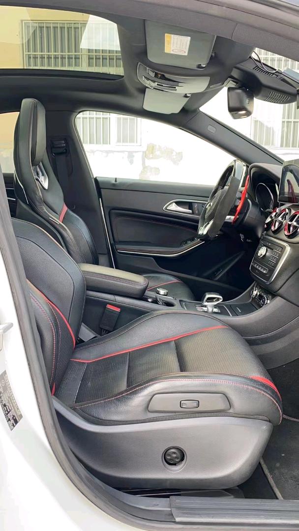 大同16年奔馳AMG A5