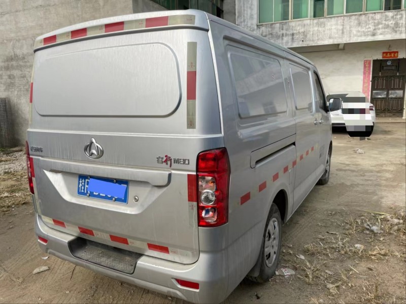 柳州21年長安汽車睿行4