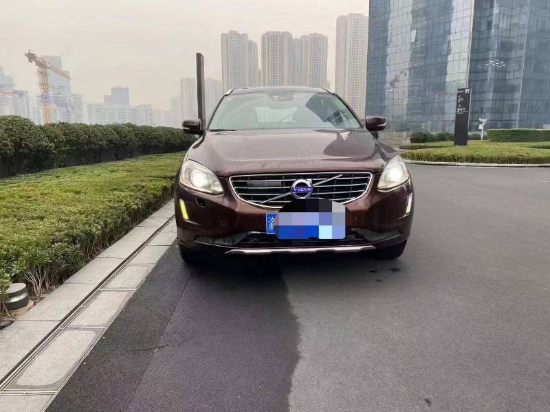 重慶15年沃爾沃XC601