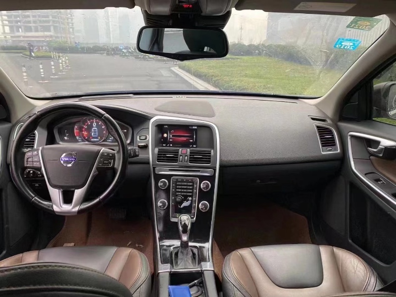 重慶15年沃爾沃XC607
