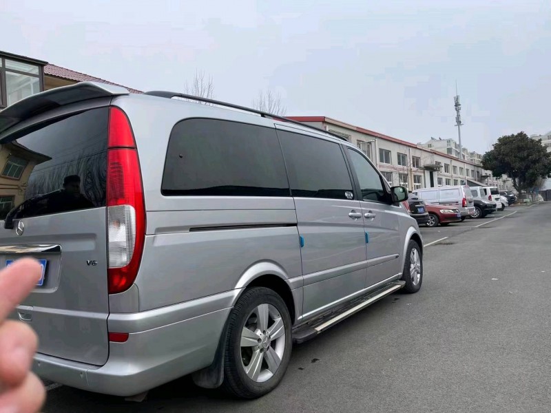 淄博10年奔馳唯雅諾9